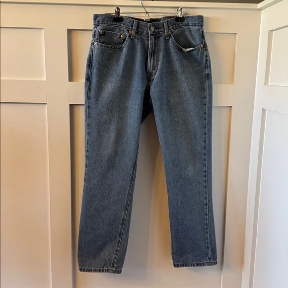 Levi Jeans - Picture 3 of 5